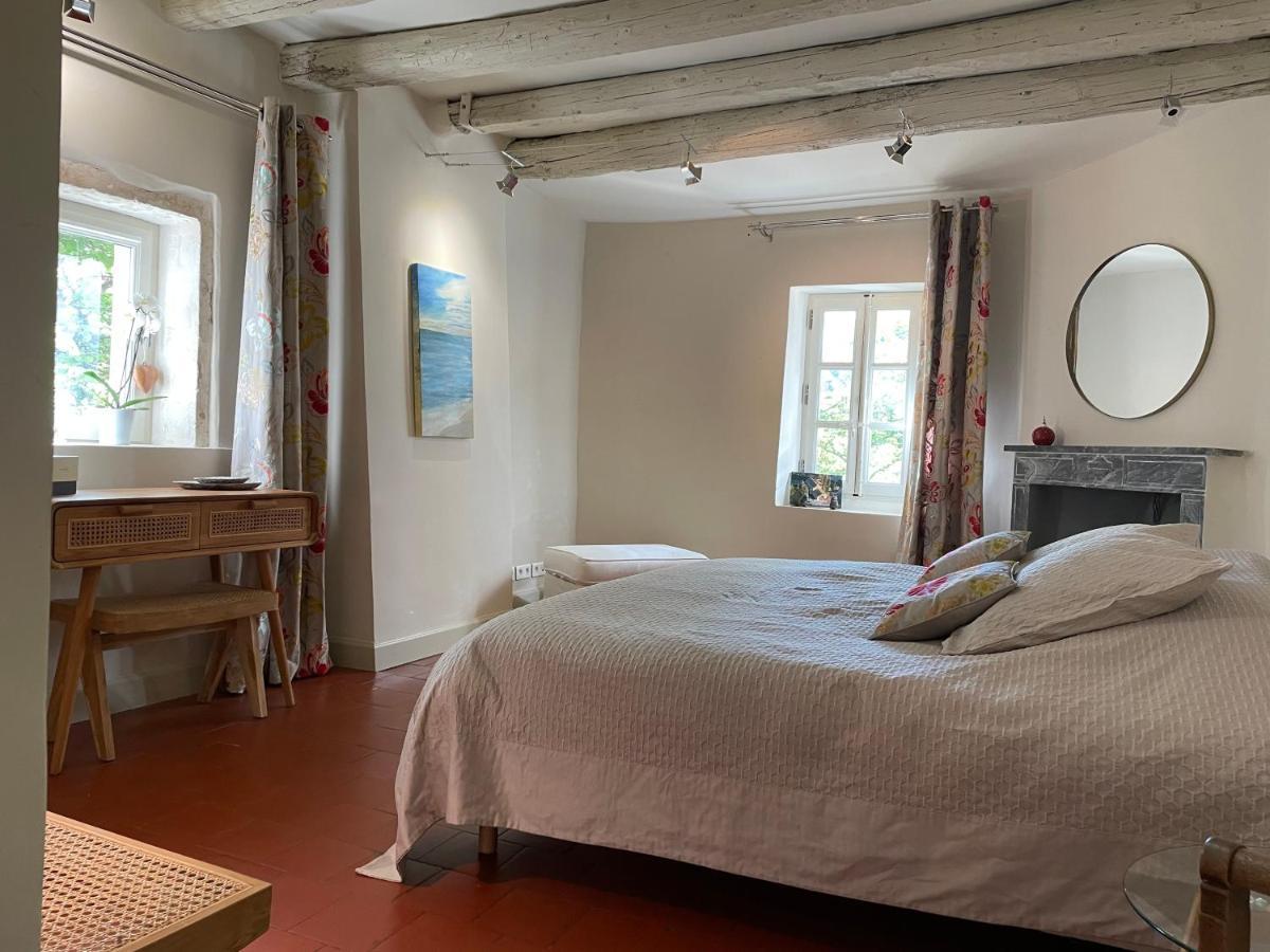 Ermitage Notre Dame De Vacquieres Bed & Breakfast Noves Dış mekan fotoğraf