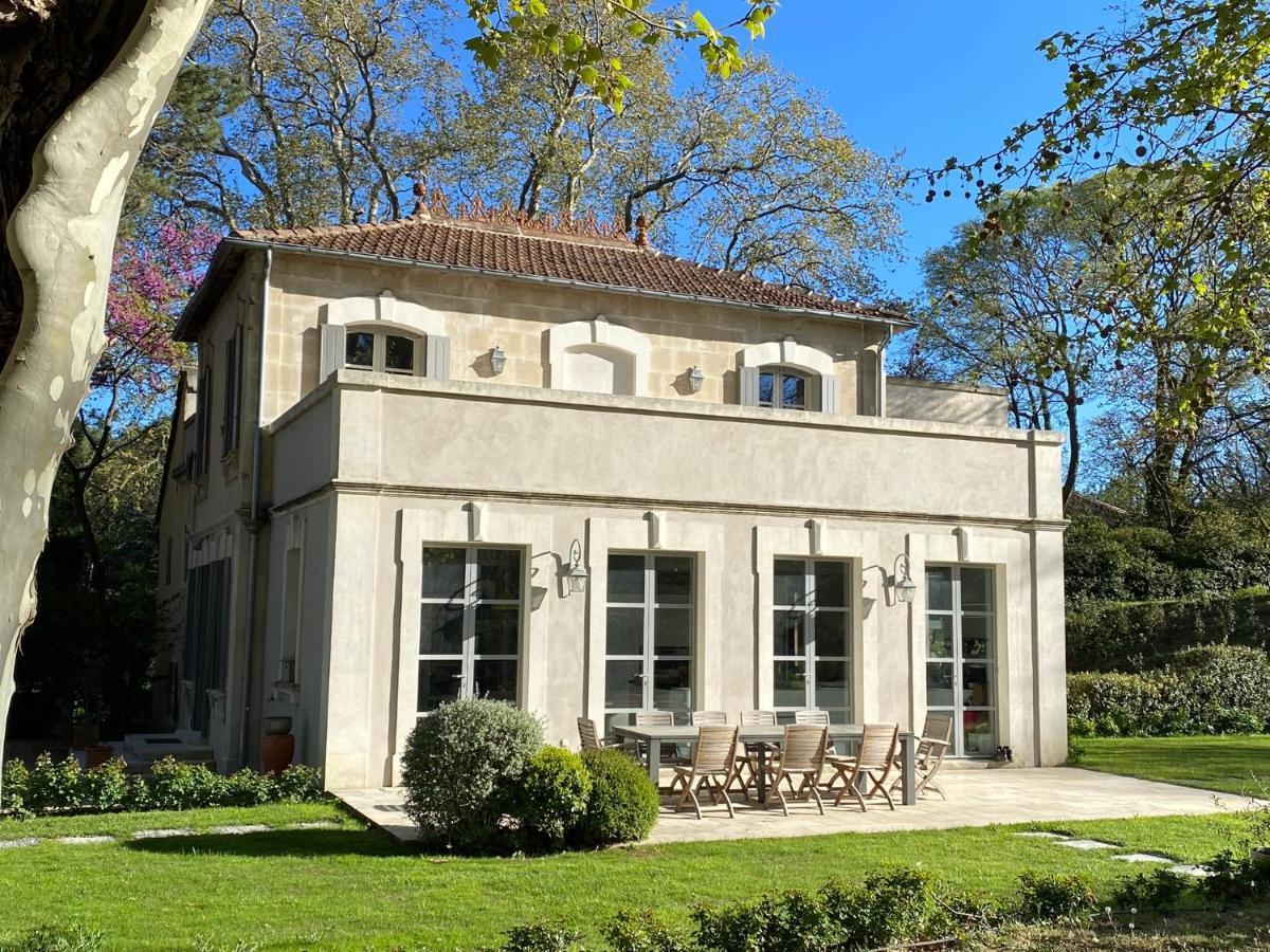 Ermitage Notre Dame De Vacquieres Bed & Breakfast Noves Dış mekan fotoğraf